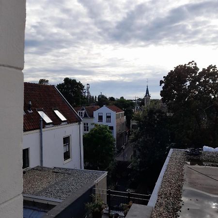 Historic Renovated Apartment With Balcony And Garden View Gouda Exteriér fotografie